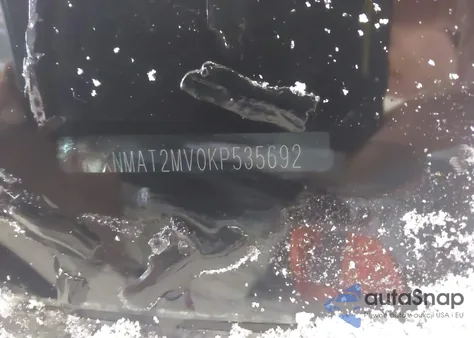 2019 Nissan Rogue S z USA, uszkodzony, nr VIN KNMAT2MV0KP535692